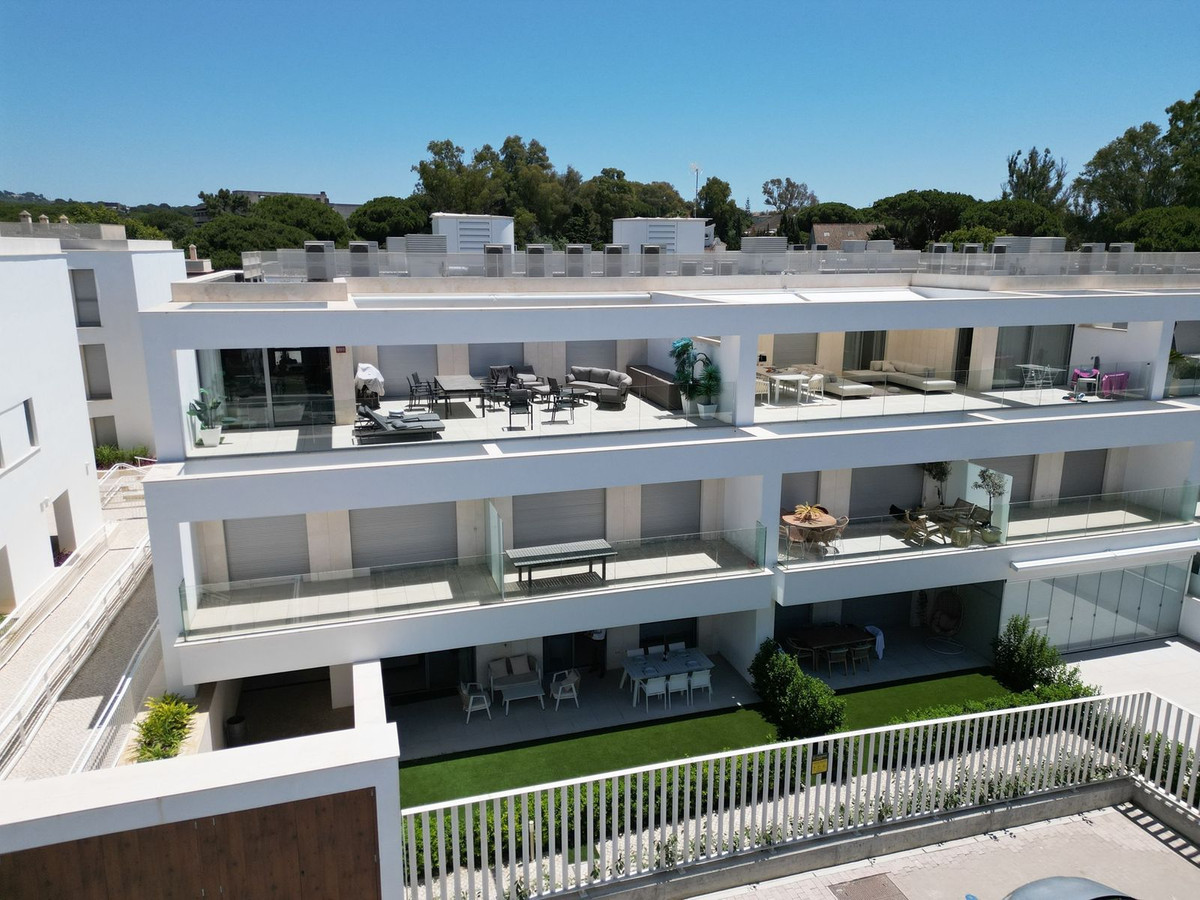 Appartement te koop in Elviria | 3 slaapkamers H5118931