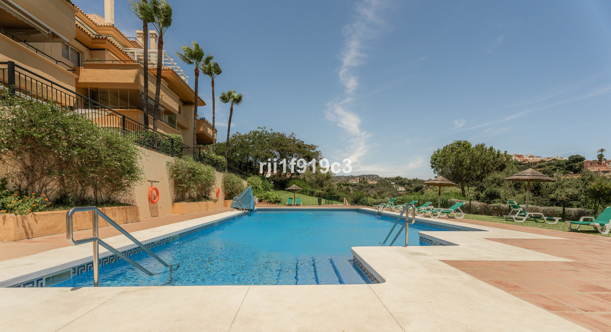 Appartement te koop in Elviria | 3 slaapkamers H5124259