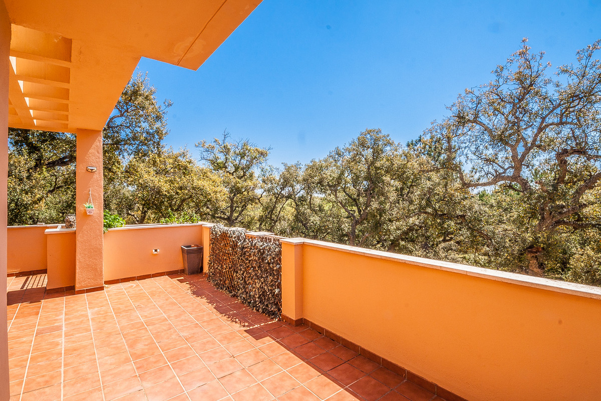Appartement te koop in Elviria | 3 slaapkamers H5125981