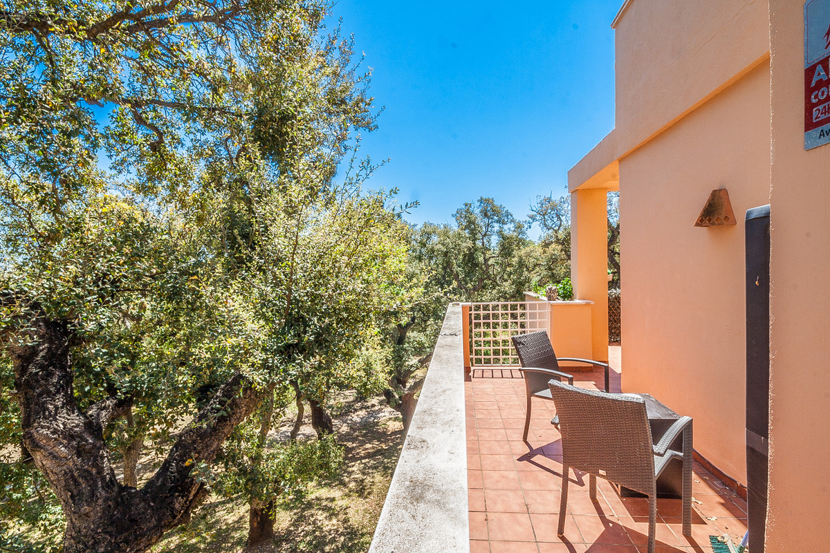 Appartement te koop in Elviria | 3 slaapkamers H5125981