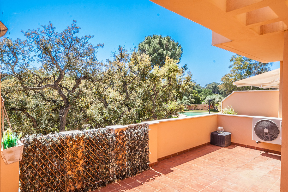 Appartement te koop in Elviria | 3 slaapkamers H5125981