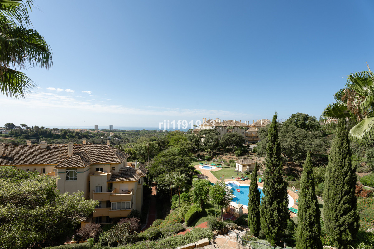 Appartement te koop in Elviria | 3 slaapkamers H5129218