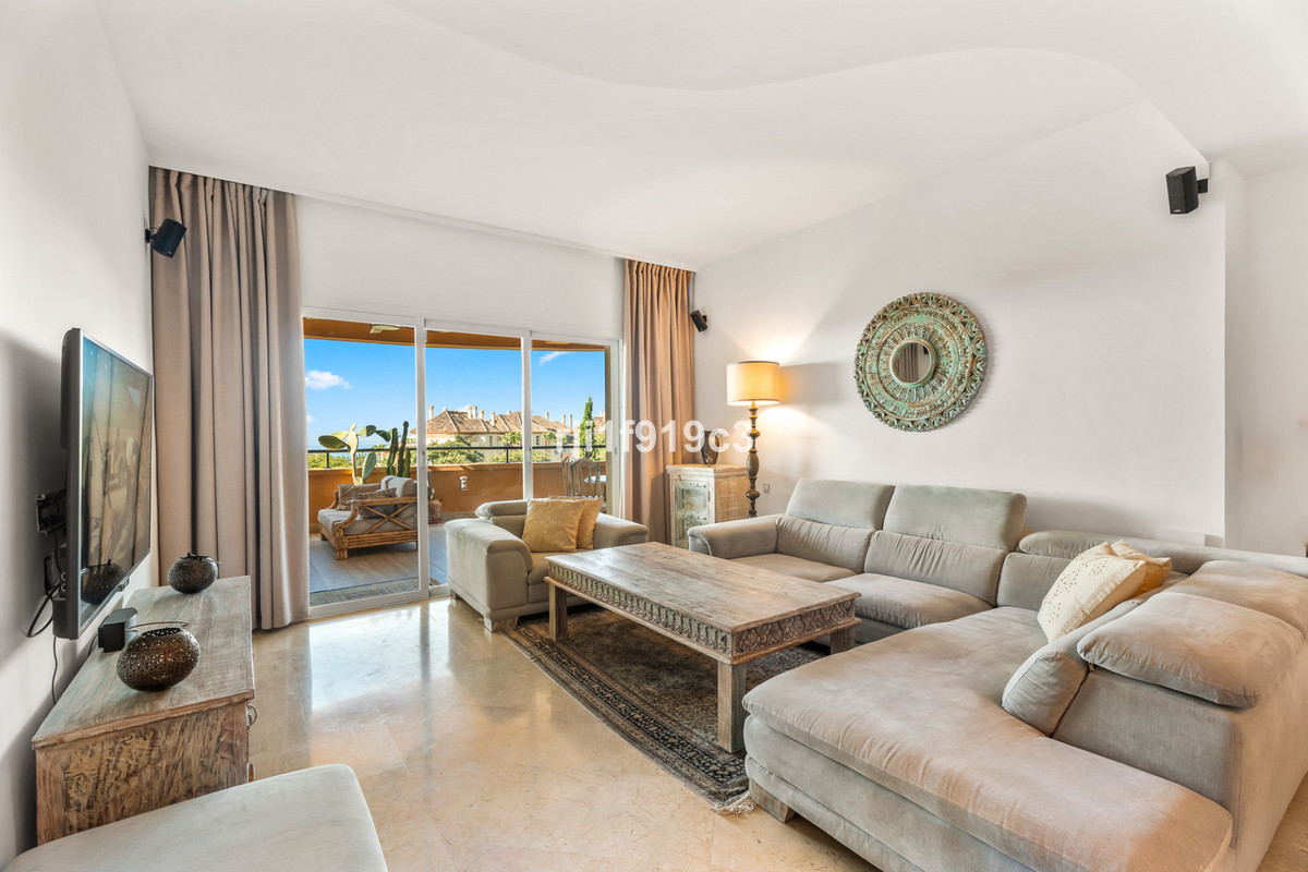 Appartement te koop in Elviria | 3 slaapkamers H5129218