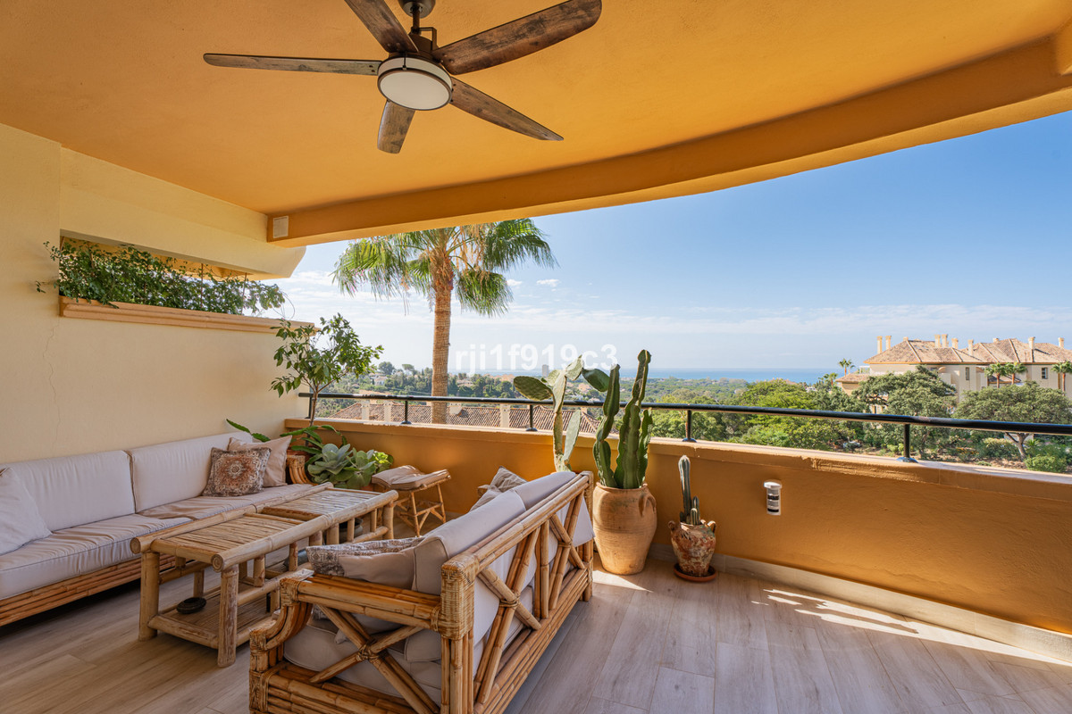 Appartement te koop in Elviria | 3 slaapkamers H5129218