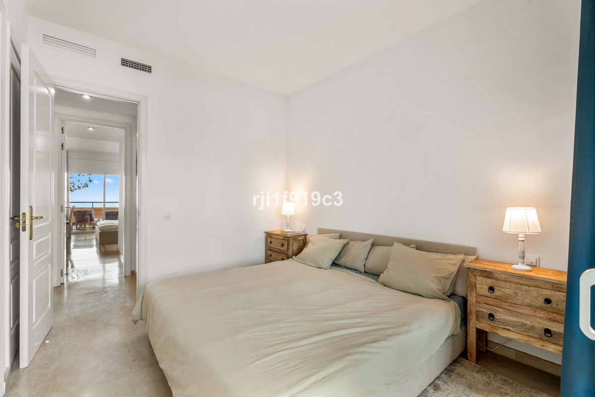 Appartement te koop in Elviria | 3 slaapkamers H5129218