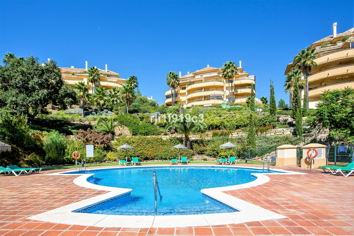 Appartement te koop in Elviria | 3 slaapkamers H5129218
