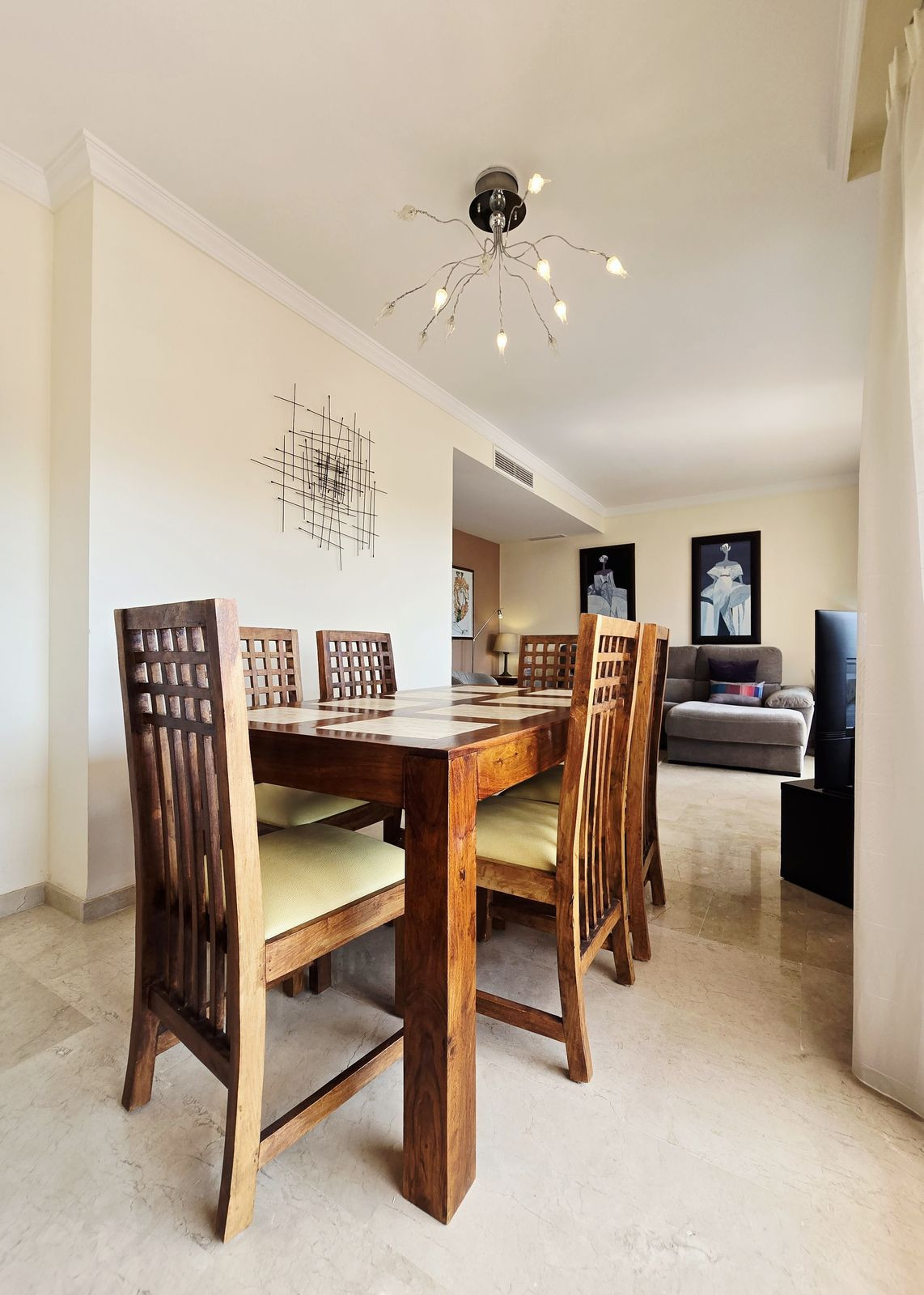 Penthouse te koop in Elviria | 2 slaapkamers H5136586