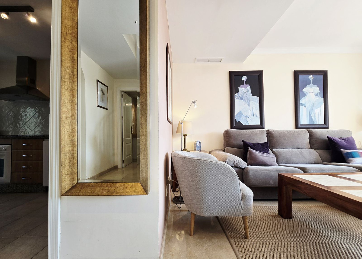 Penthouse te koop in Elviria | 2 slaapkamers H5136586