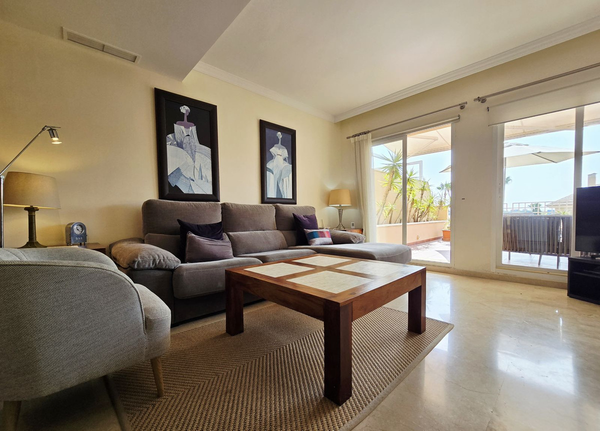 Penthouse te koop in Elviria | 2 slaapkamers H5136586