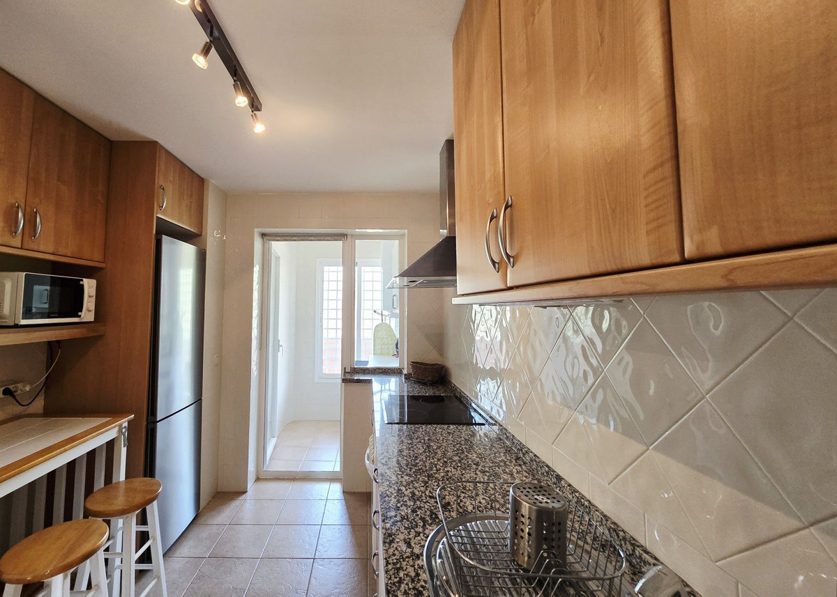 Penthouse te koop in Elviria | 2 slaapkamers H5136586