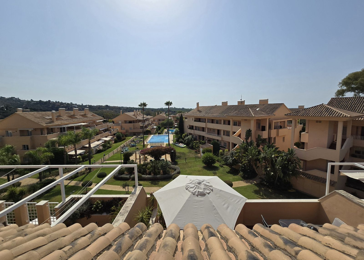 Penthouse te koop in Elviria | 2 slaapkamers H5136586