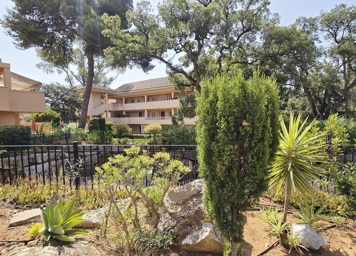 Penthouse te koop in Elviria | 2 slaapkamers H5136586