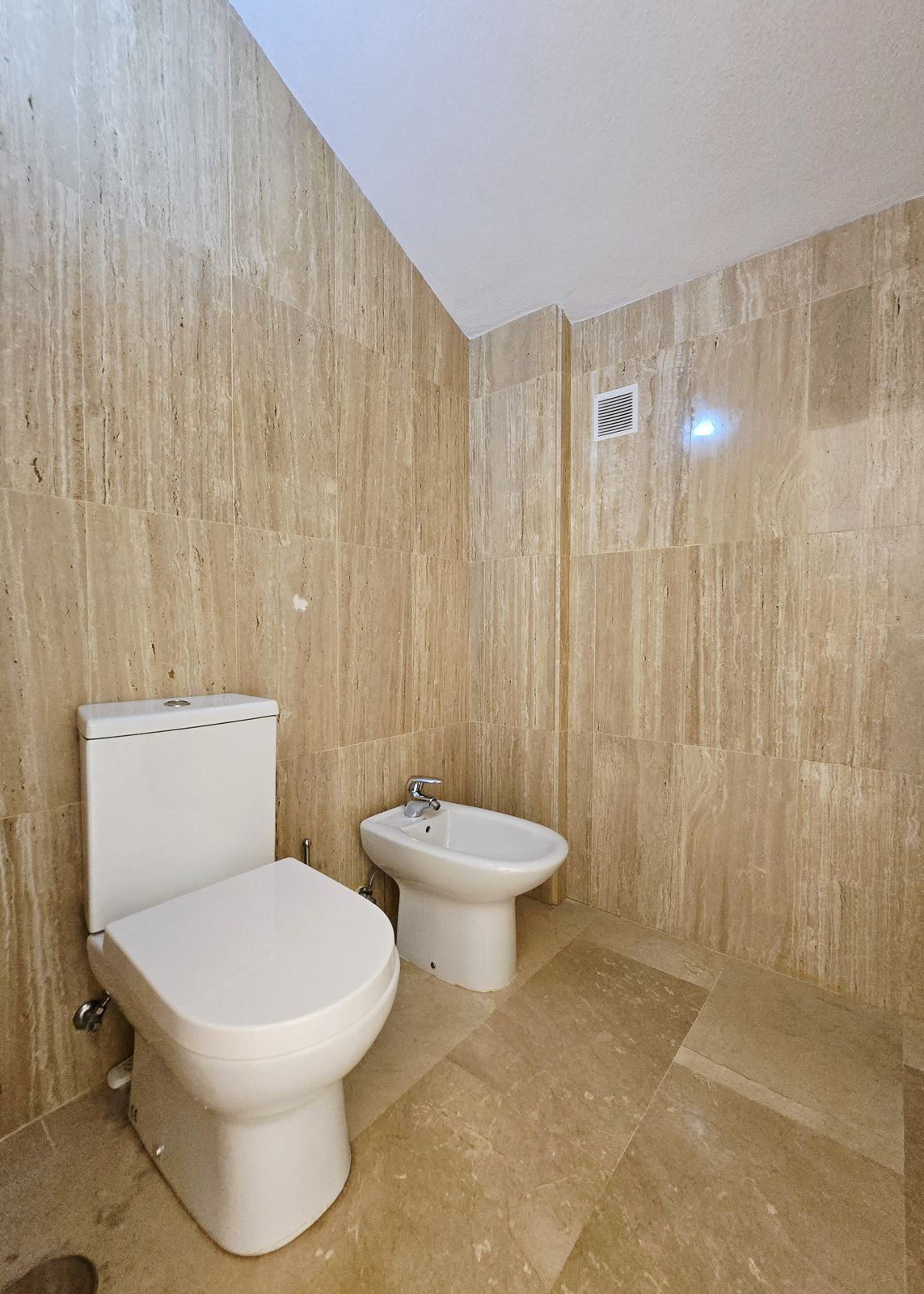 Penthouse te koop in Elviria | 2 slaapkamers H5136586