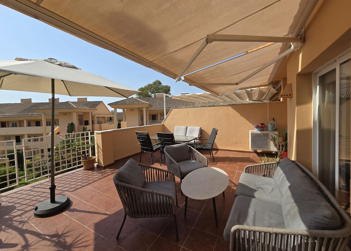 Penthouse te koop in Elviria | 2 slaapkamers H5136586