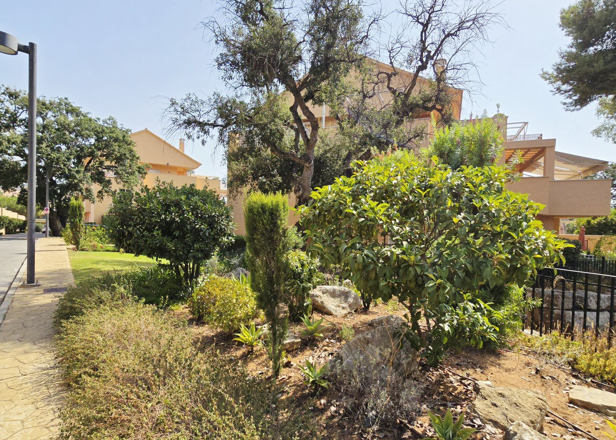 Penthouse te koop in Elviria | 2 slaapkamers H5136586