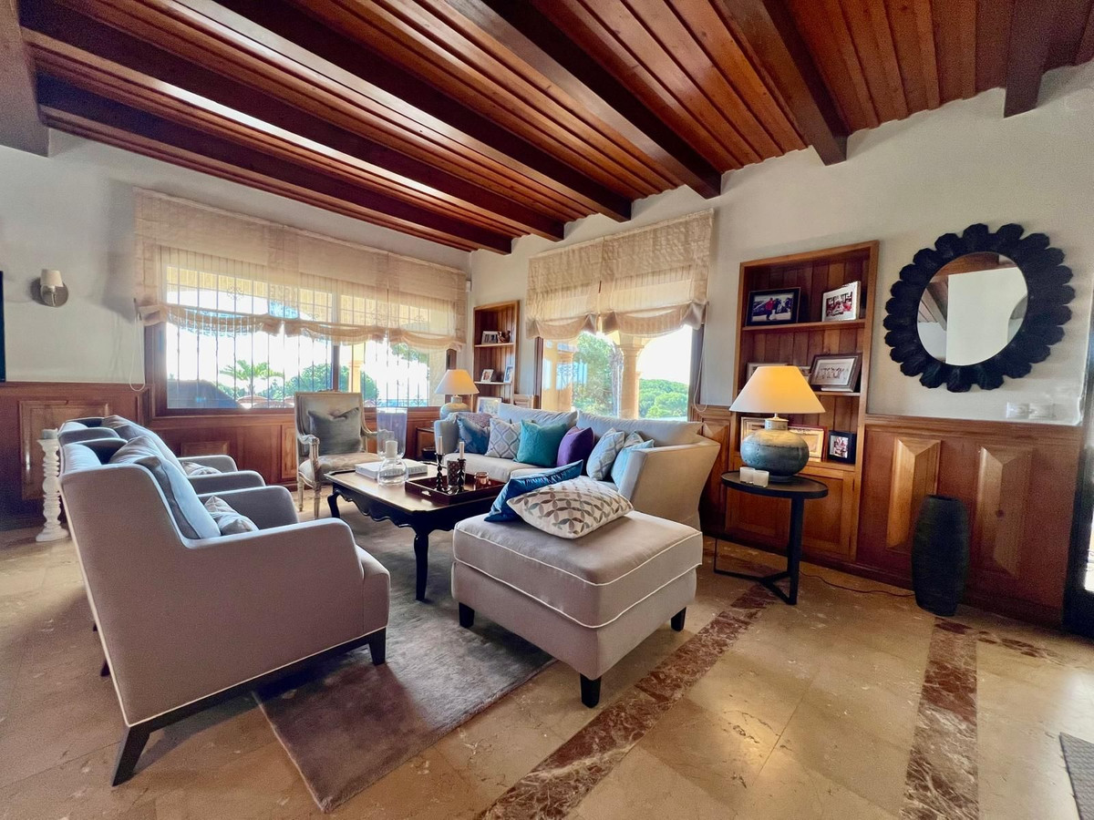 Huis te koop in Elviria | 4 slaapkamers H5139934