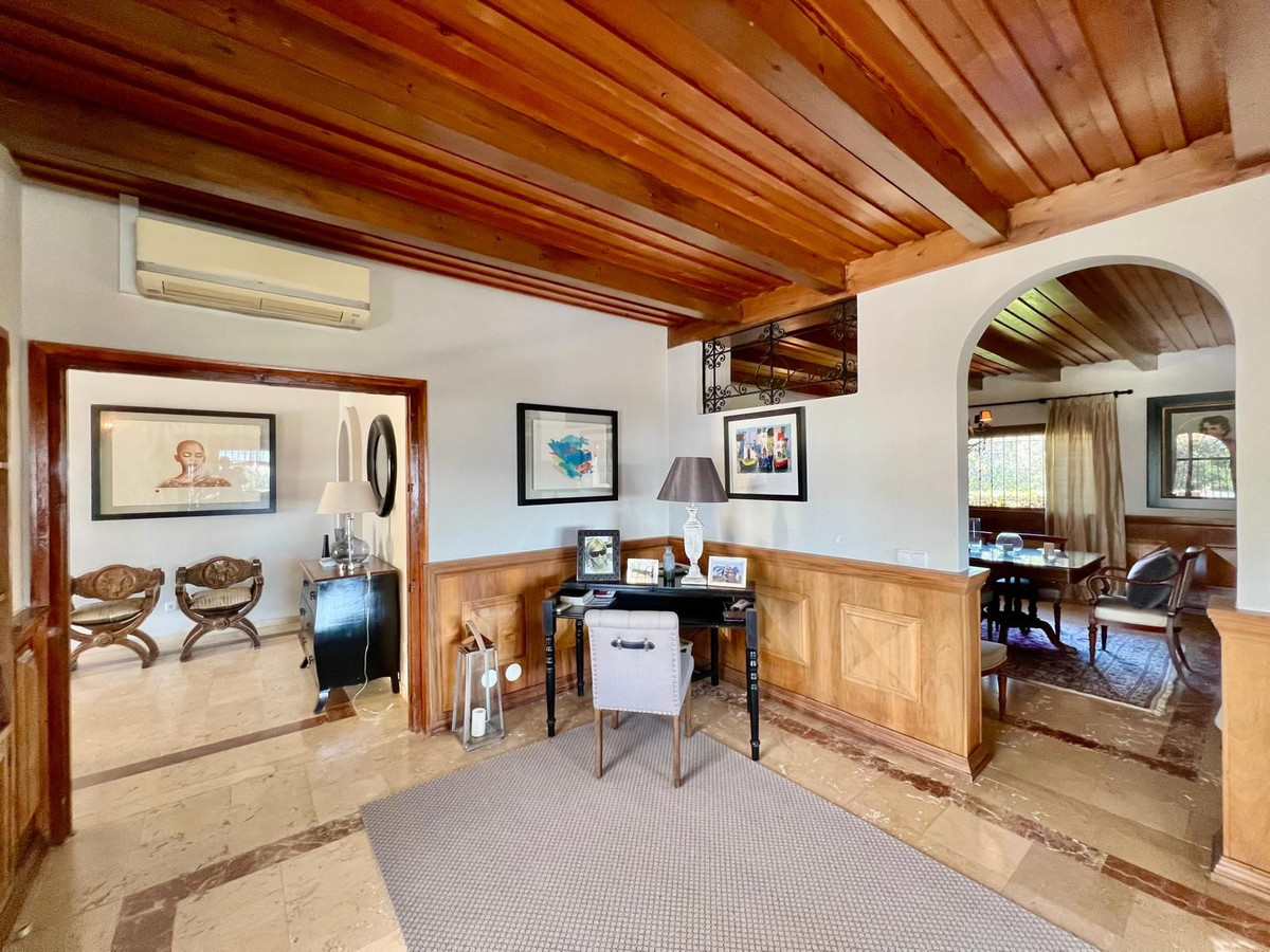 Huis te koop in Elviria | 4 slaapkamers H5139934