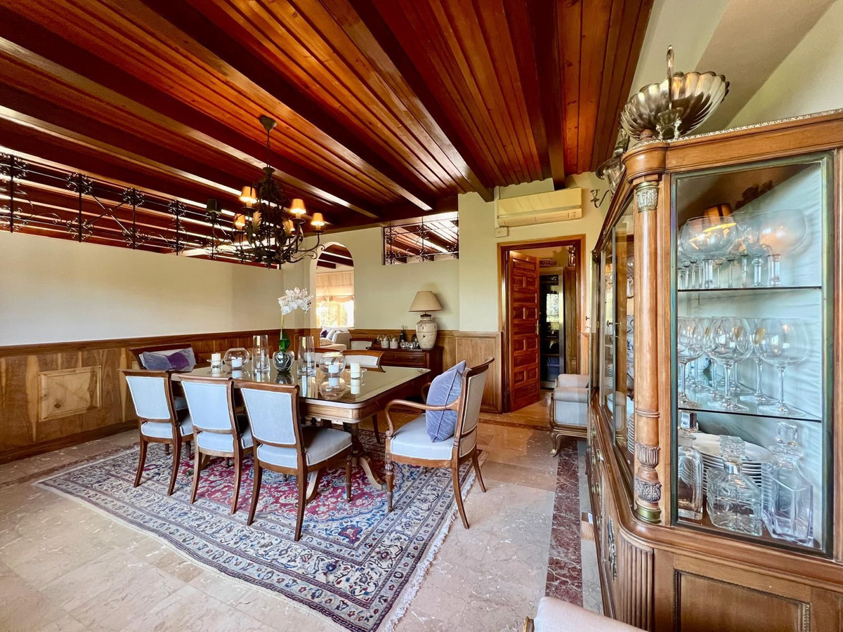 Huis te koop in Elviria | 4 slaapkamers H5139934