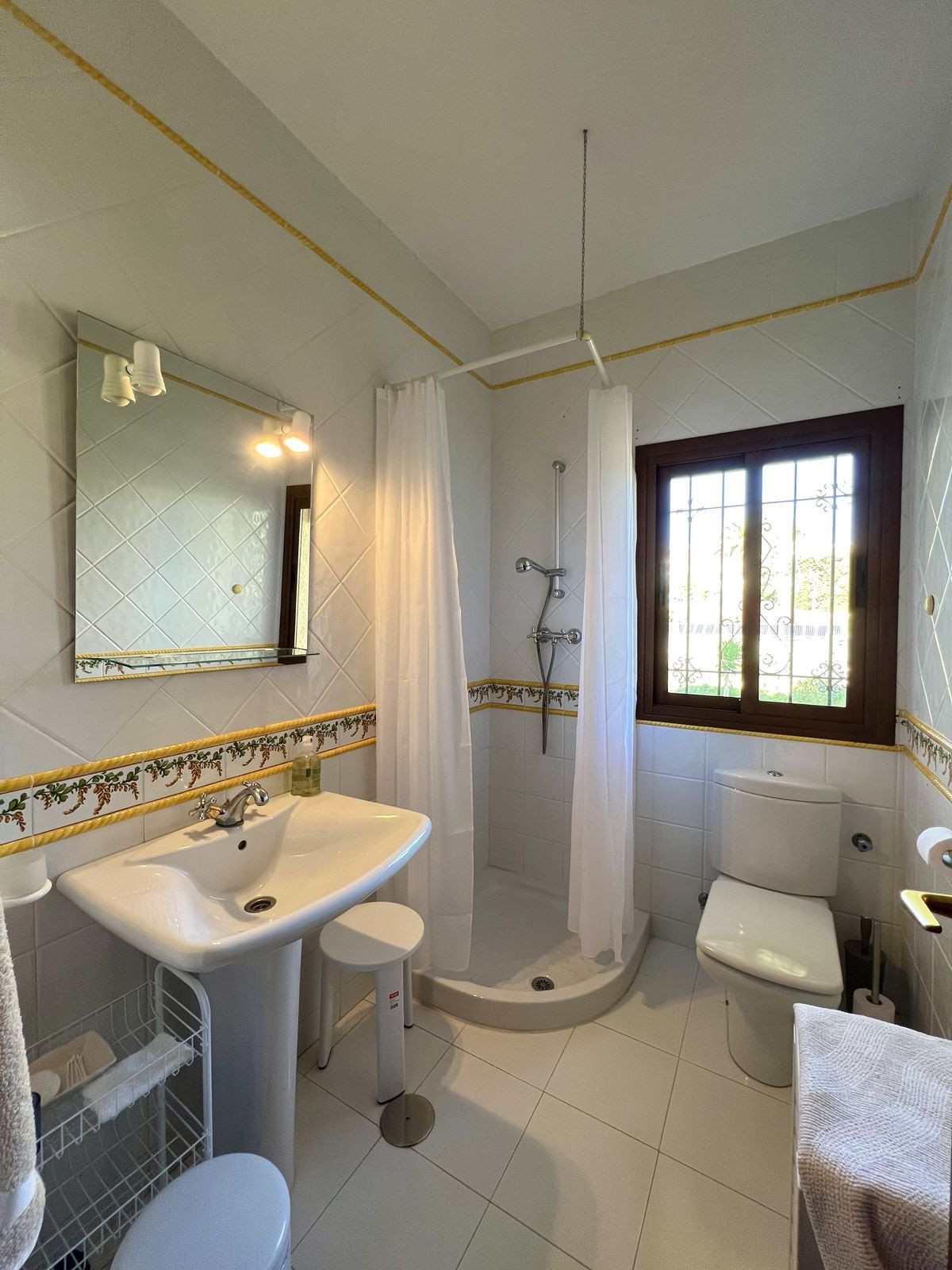 Huis te koop in Elviria | 4 slaapkamers H5139934
