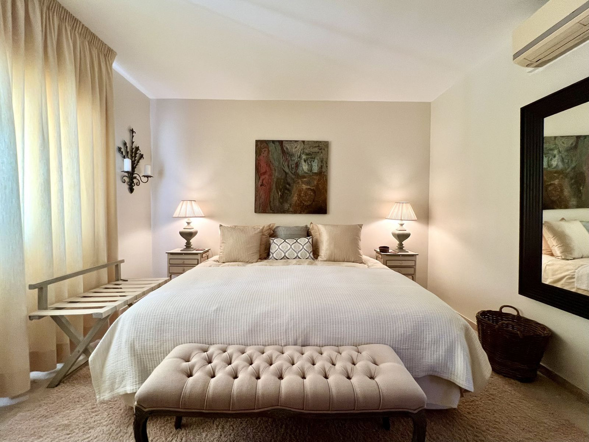 Huis te koop in Elviria | 4 slaapkamers H5139934