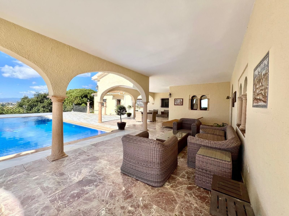 Huis te koop in Elviria | 4 slaapkamers H5139934