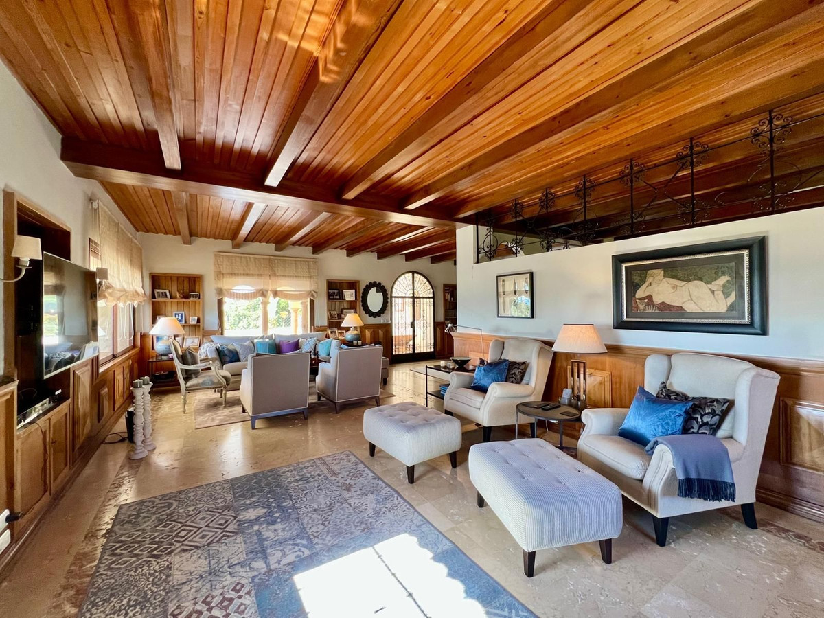 Huis te koop in Elviria | 4 slaapkamers H5139934