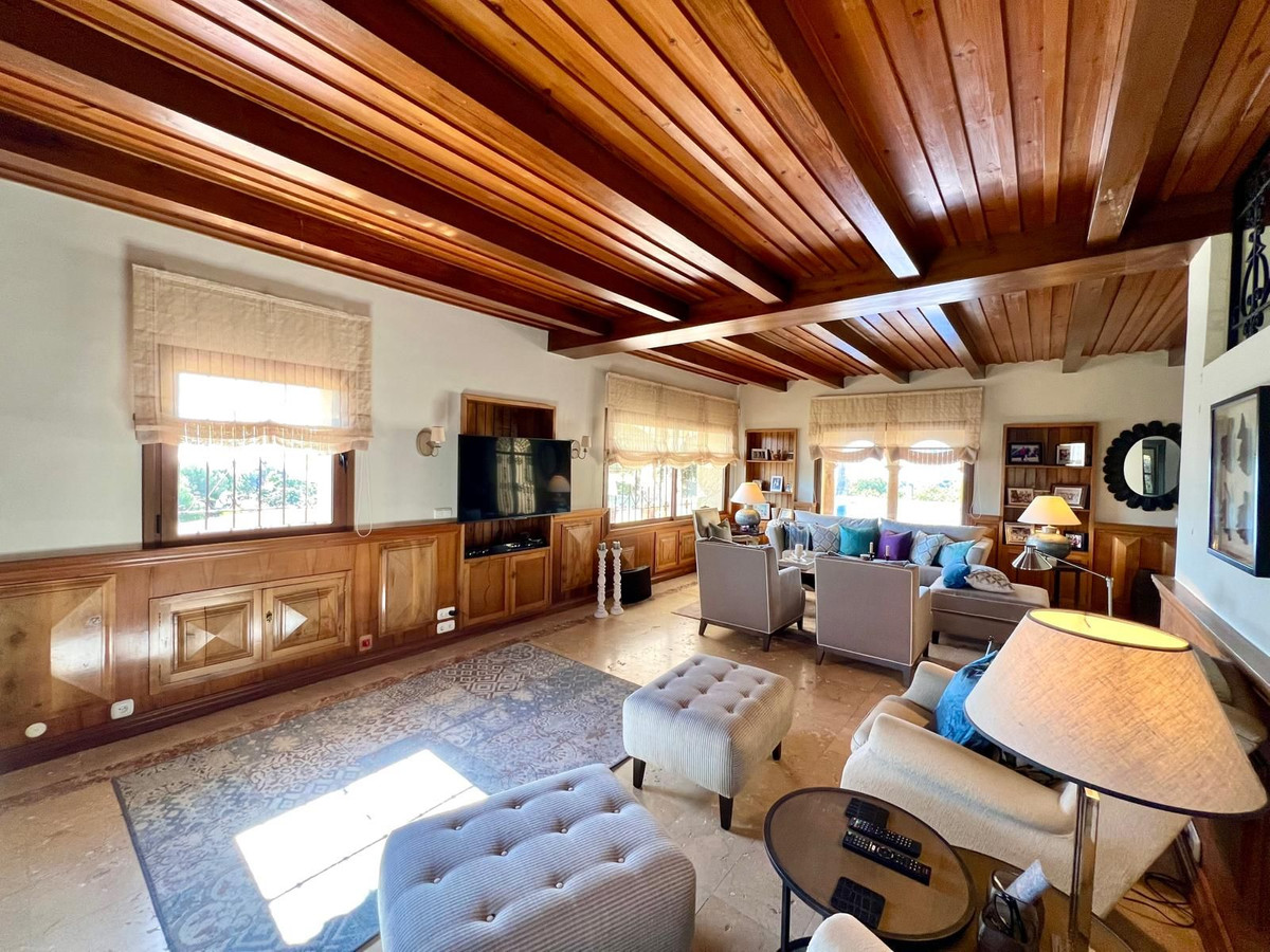 Huis te koop in Elviria | 4 slaapkamers H5139934