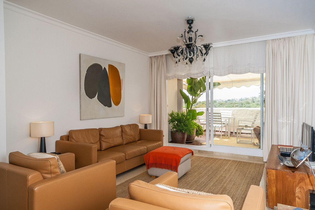 Penthouse te koop in Elviria | 2 slaapkamers H5140744