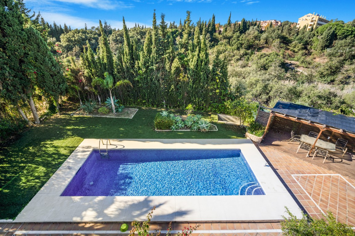 Huis te koop in Elviria | 4 slaapkamers H5141941