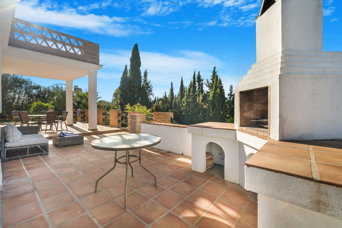 Huis te koop in Elviria | 4 slaapkamers H5141941
