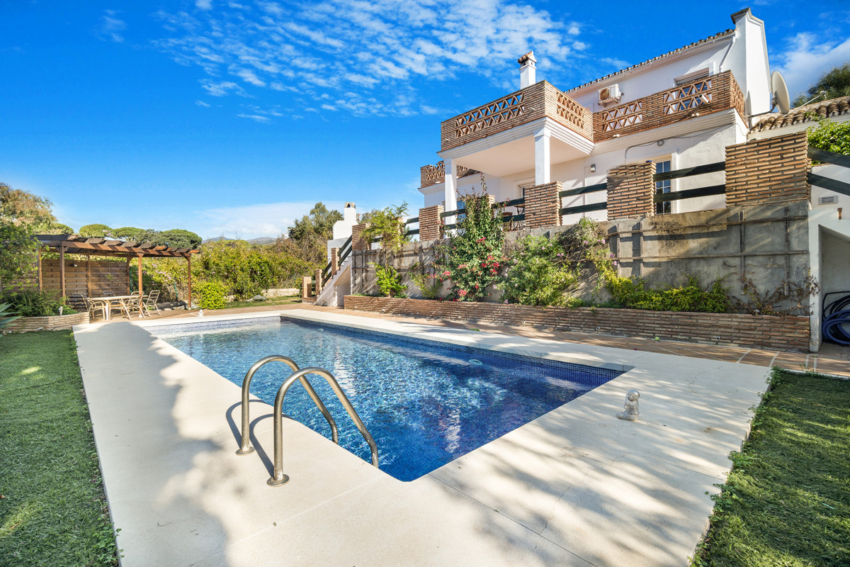 Huis te koop in Elviria | 4 slaapkamers H5141941