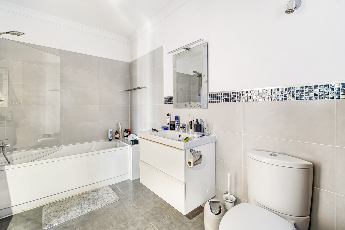 Huis te koop in Elviria | 4 slaapkamers H5141941