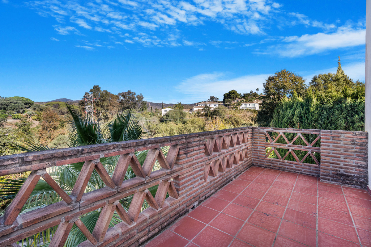 Huis te koop in Elviria | 4 slaapkamers H5141941