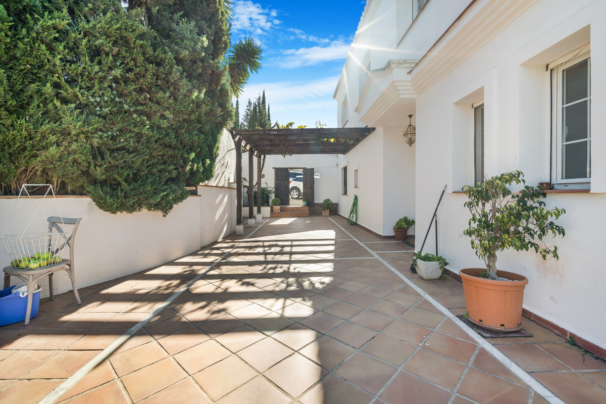 Huis te koop in Elviria | 4 slaapkamers H5141941