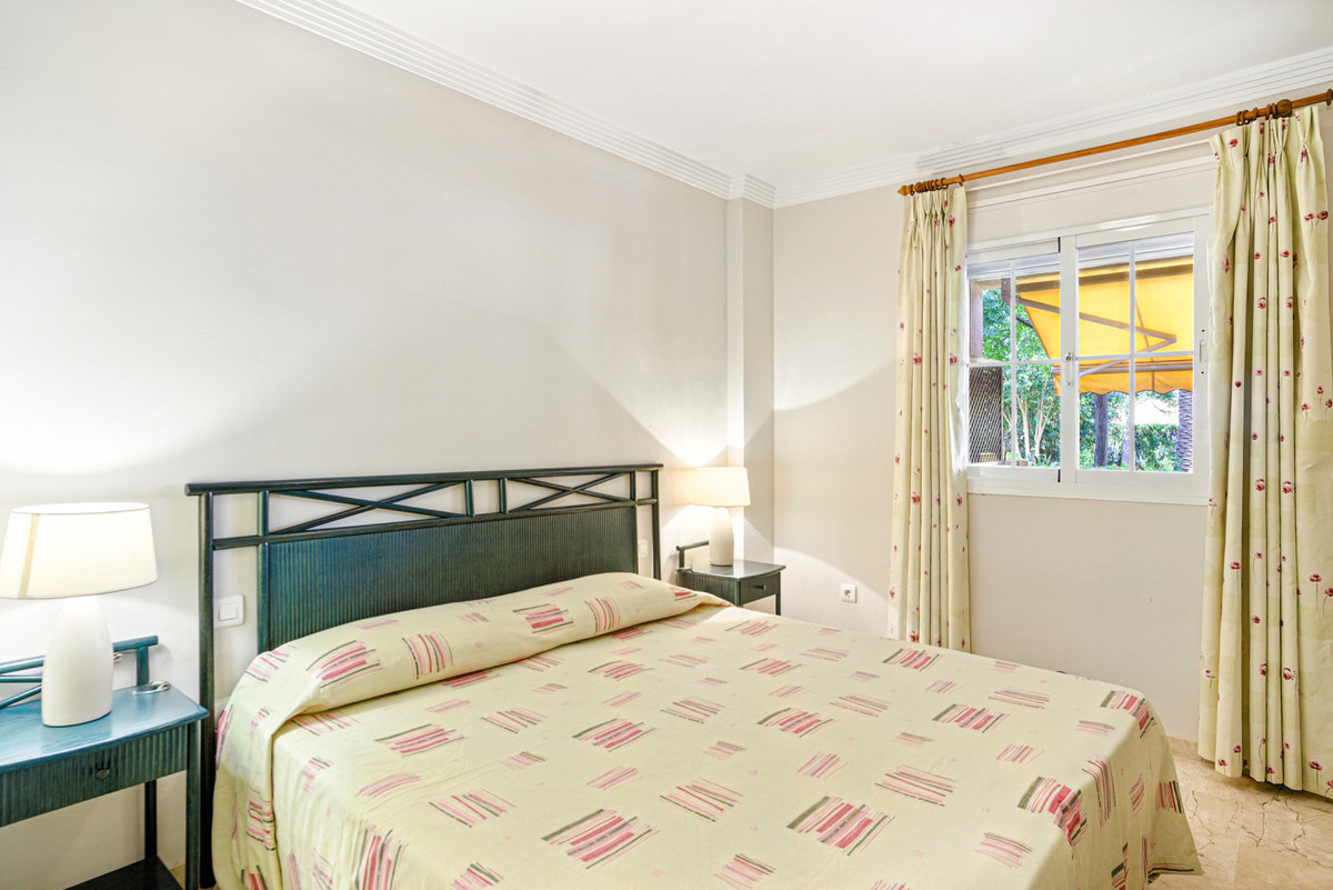 Appartement te koop in Elviria | 2 slaapkamers H5147020