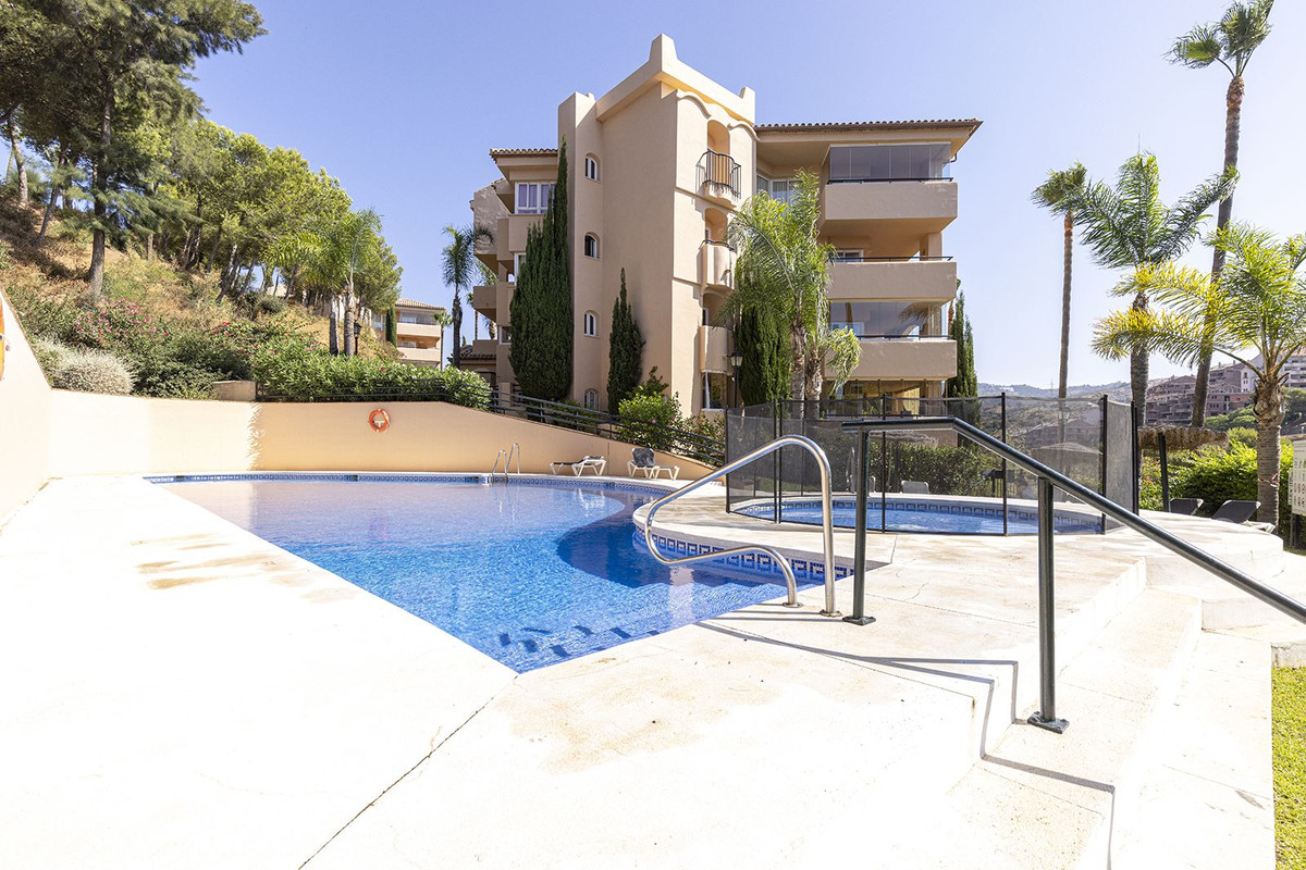 Appartement te koop in Elviria | 2 slaapkamers H5147146