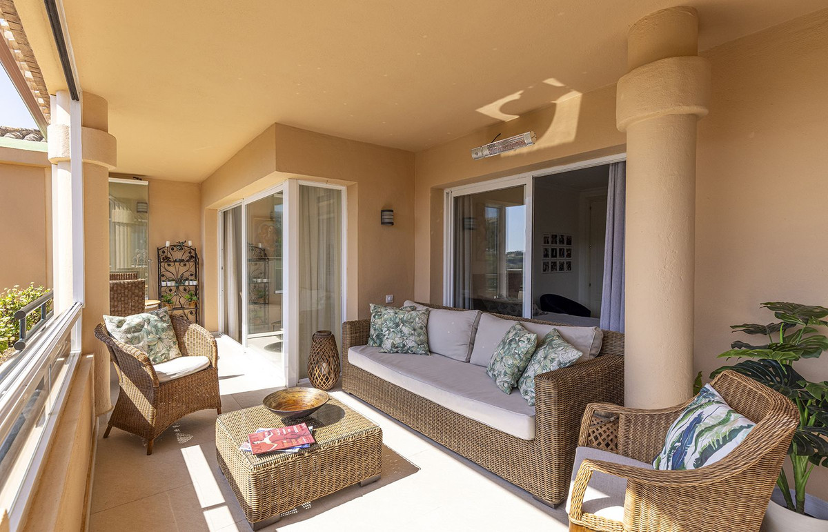 Appartement te koop in Elviria | 2 slaapkamers H5147146