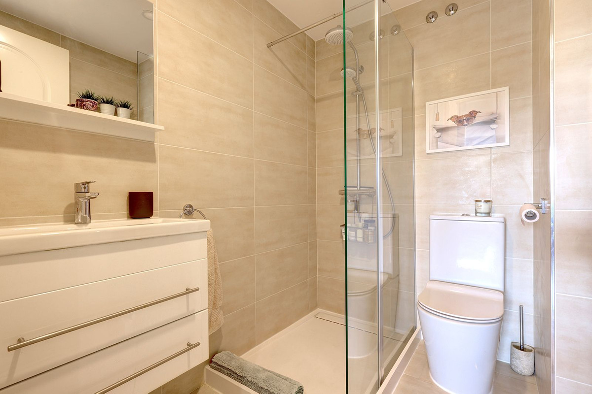 Appartement te koop in Elviria | 2 slaapkamers H5147146