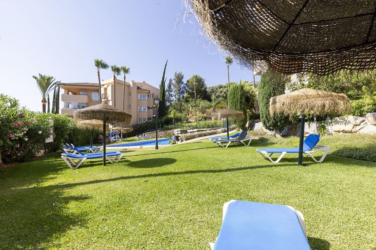 Appartement te koop in Elviria | 2 slaapkamers H5147146