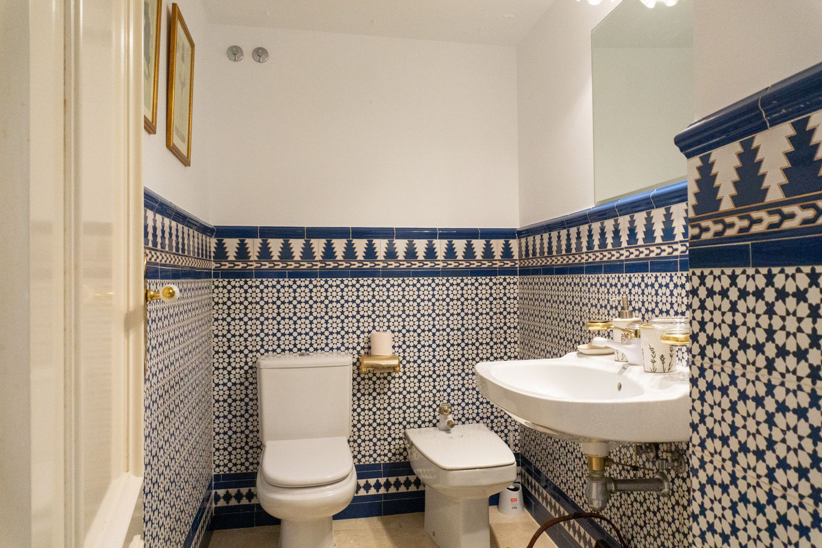 Appartement te koop in Elviria | 2 slaapkamers H5147521