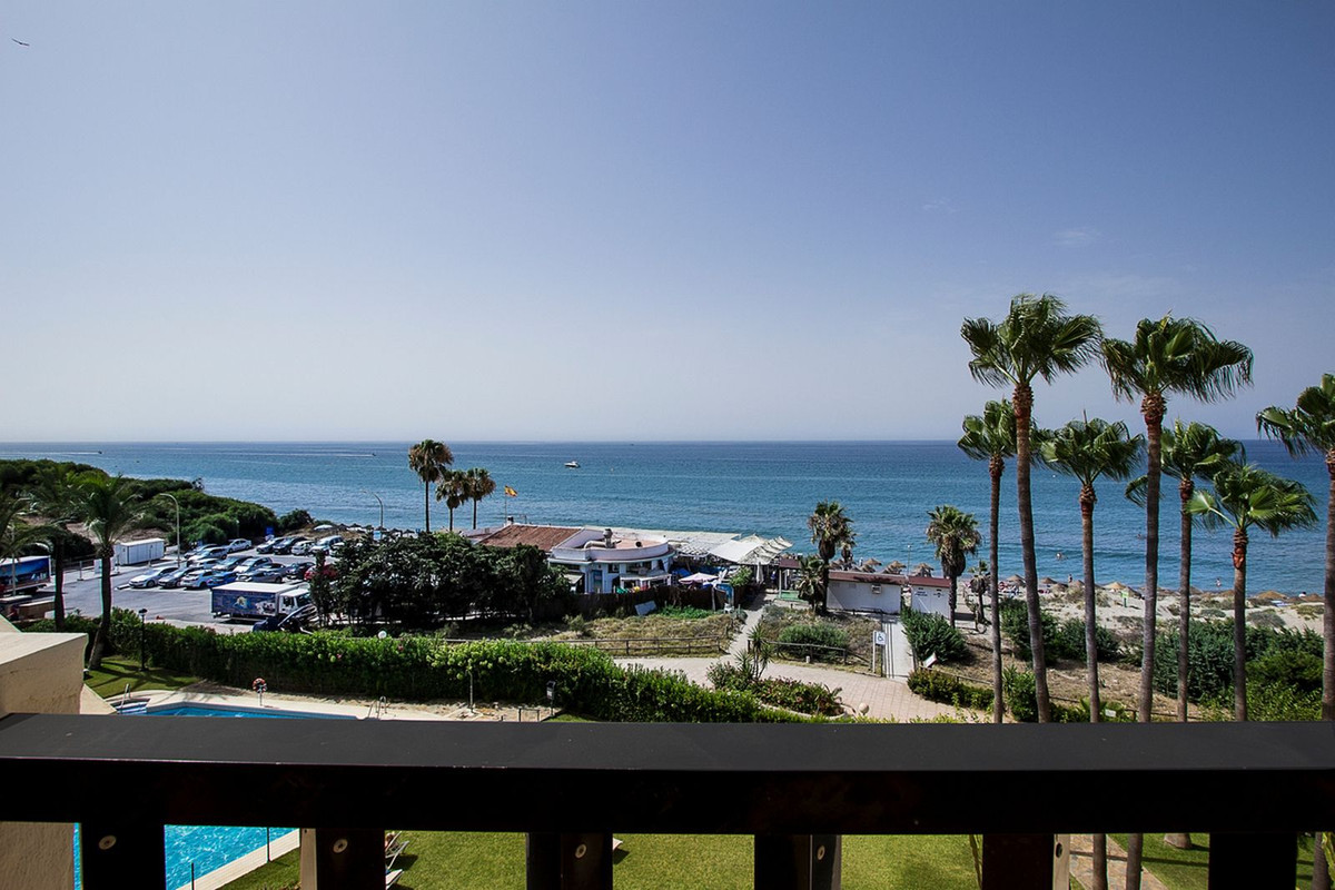Penthouse te koop in Elviria | 3 slaapkamers H5150737