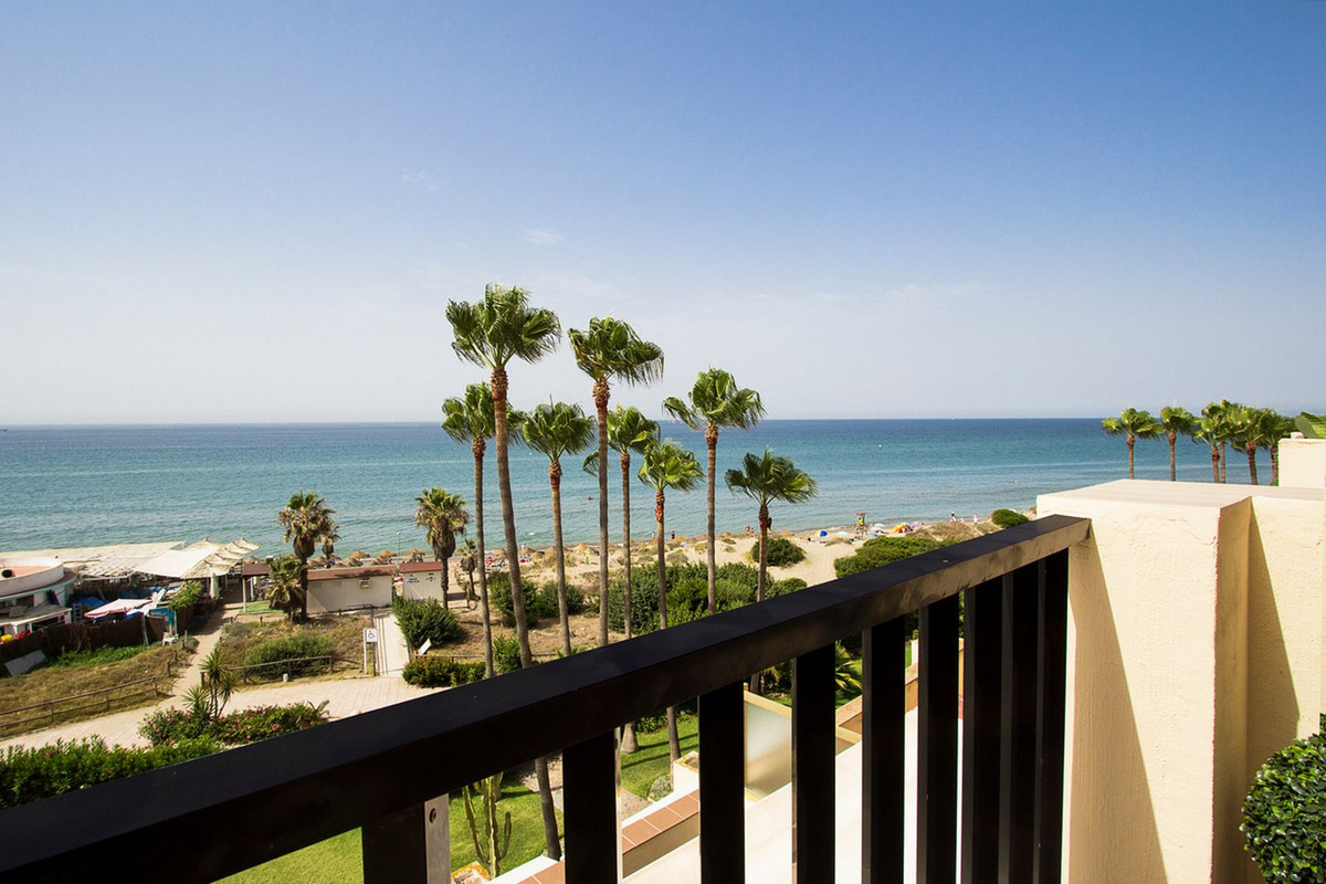 Penthouse te koop in Elviria | 3 slaapkamers H5150737