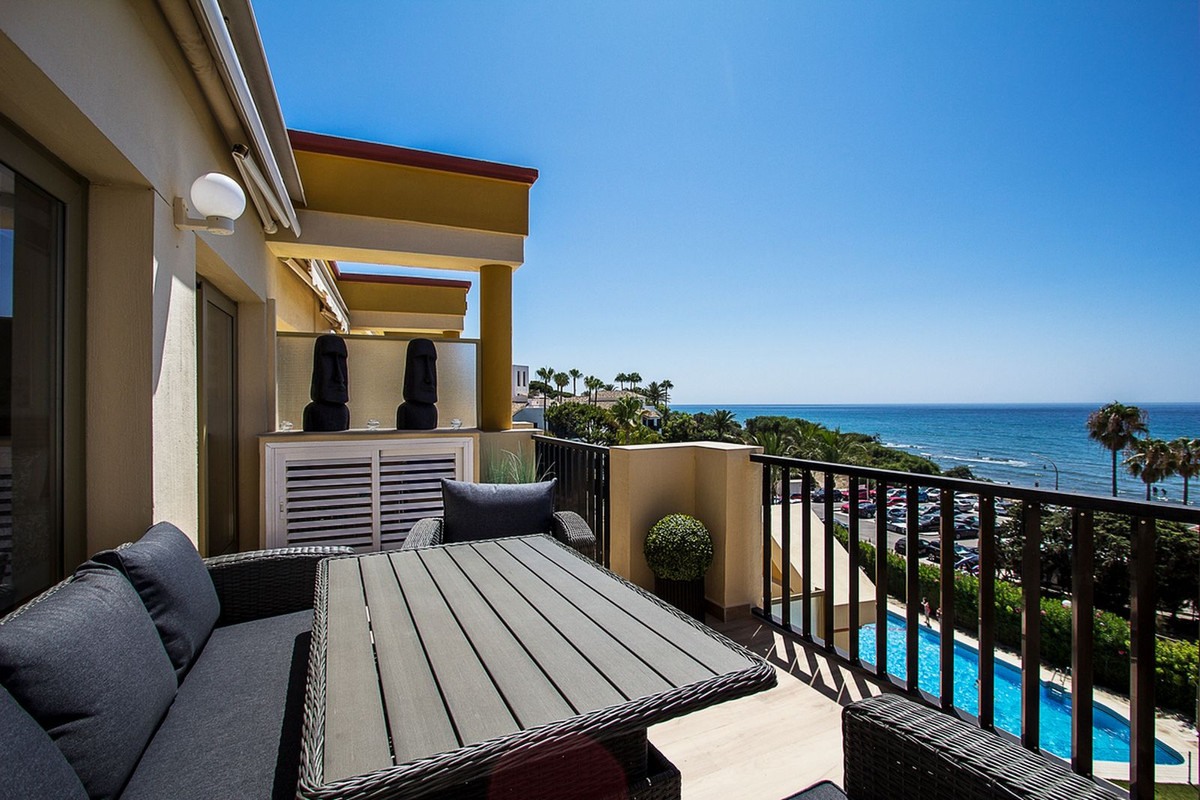 Penthouse te koop in Elviria | 3 slaapkamers H5150737