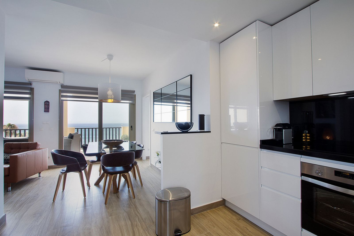 Penthouse te koop in Elviria | 3 slaapkamers H5150737