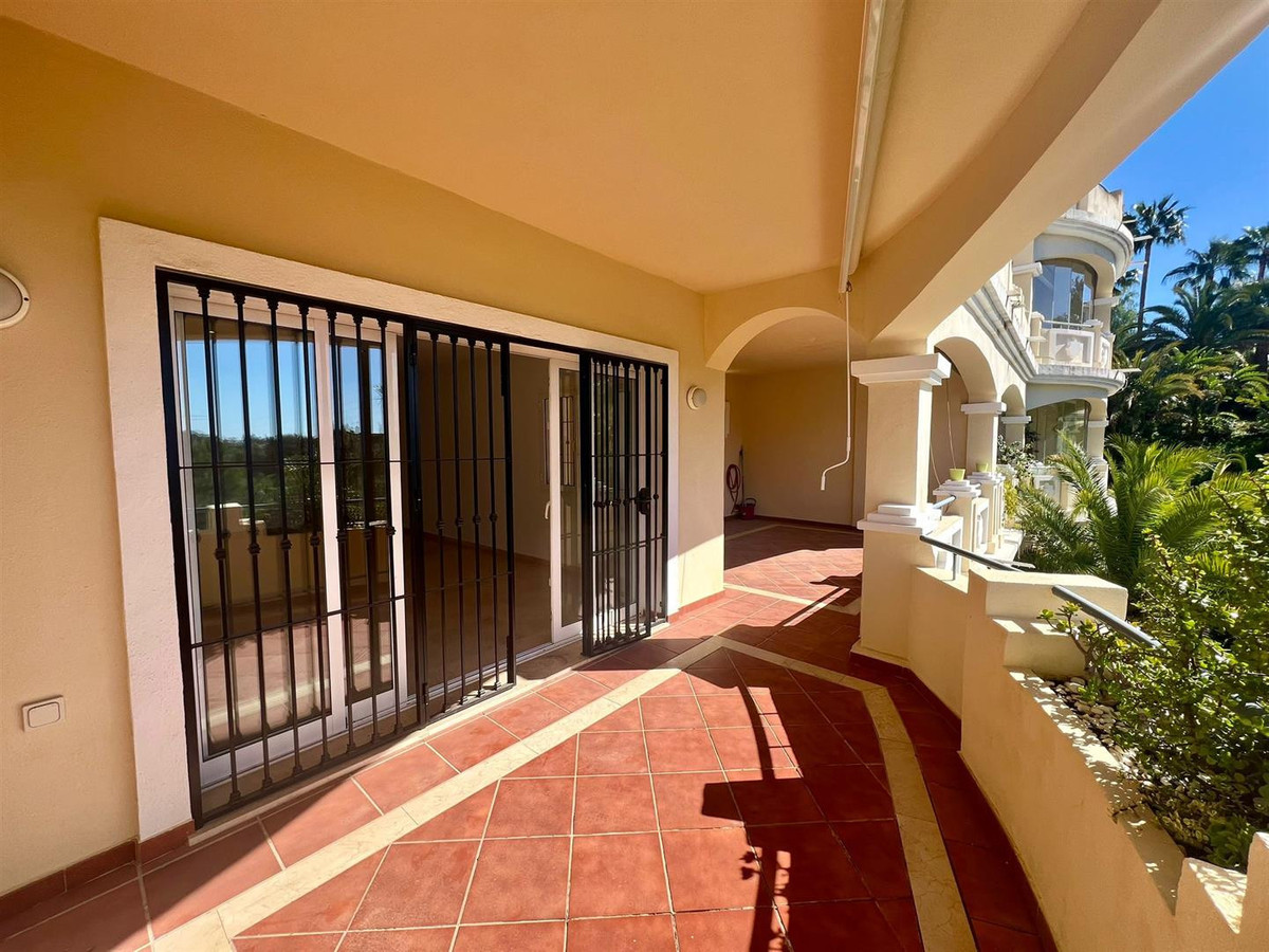 Appartement te koop in Elviria | 2 slaapkamers H5157505