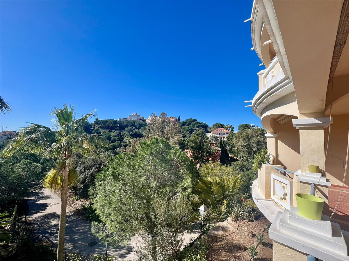 Appartement te koop in Elviria | 2 slaapkamers H5157505