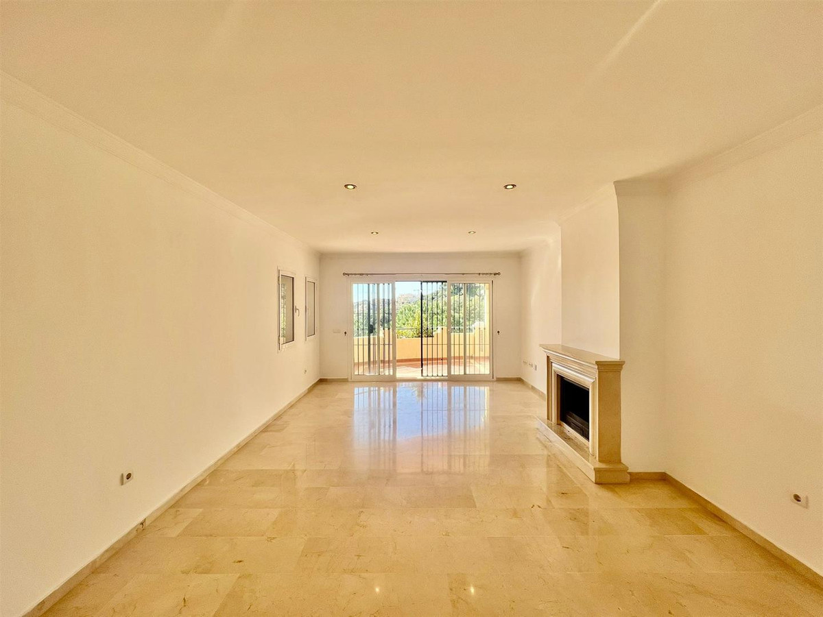 Appartement te koop in Elviria | 2 slaapkamers H5157505