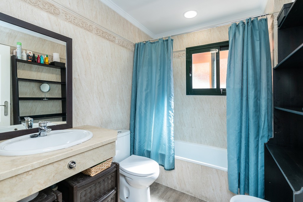 Appartement te koop in Elviria | 3 slaapkamers H5172871