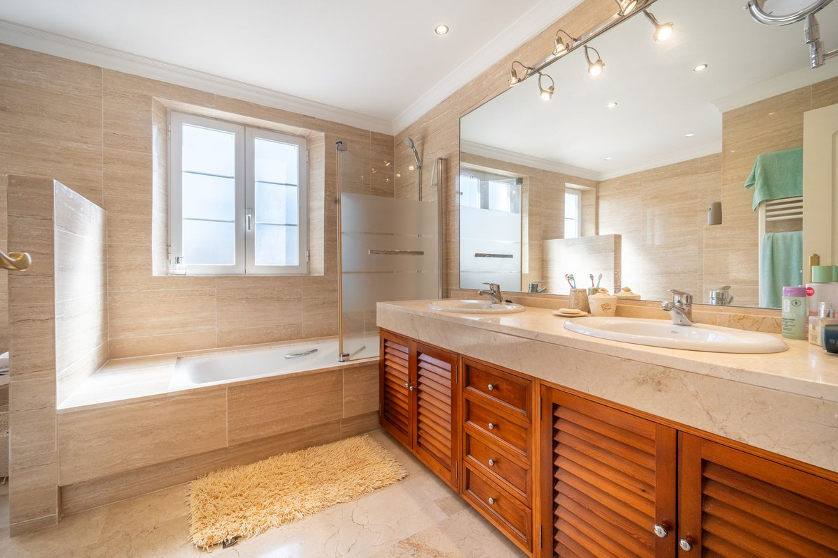 Property main view 16