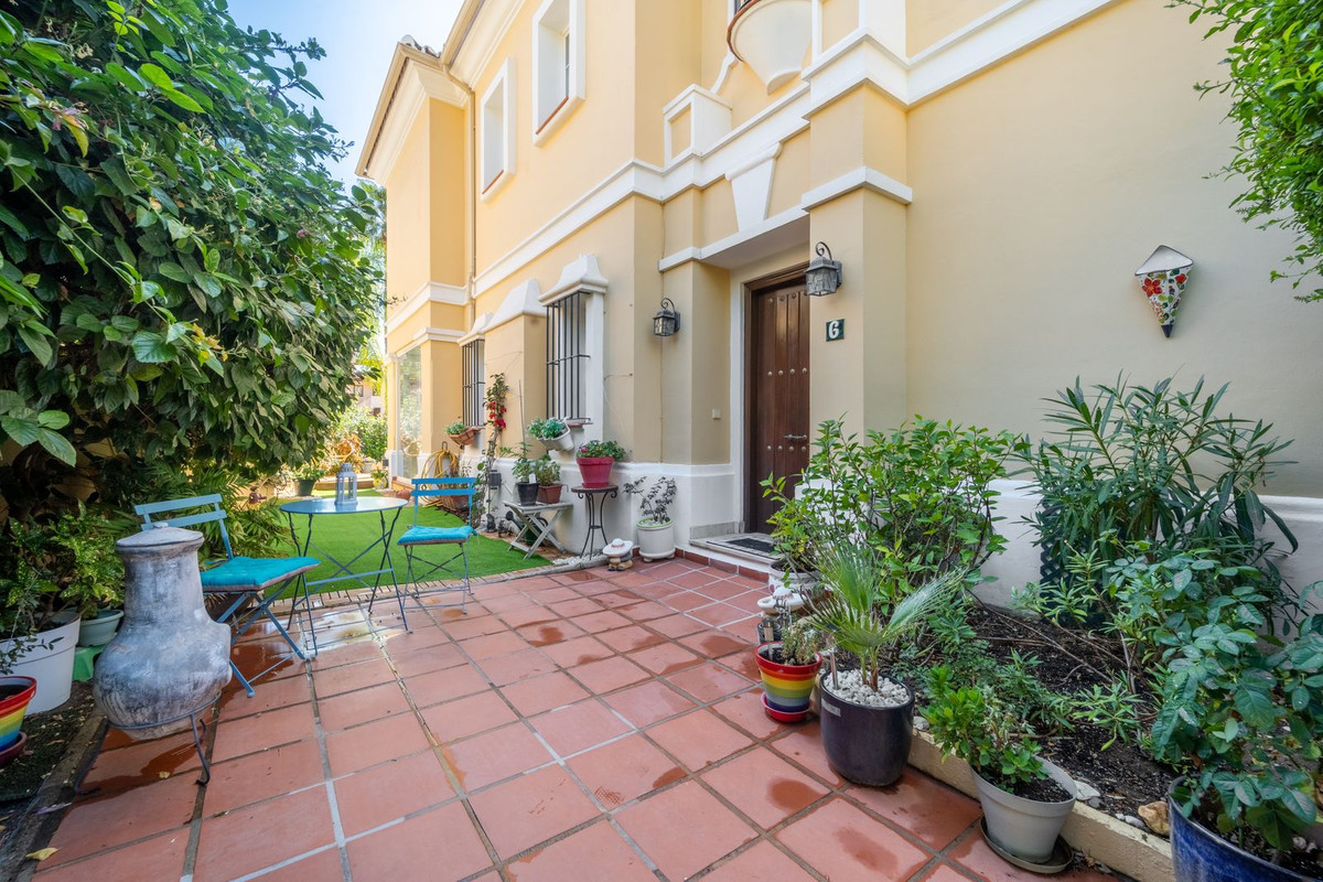 Property main view 33